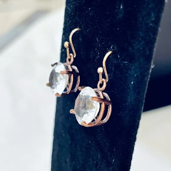 💐Fashion Diamond earrings, very sparkly and unique! Perfect gift! - Picture 1 of 5